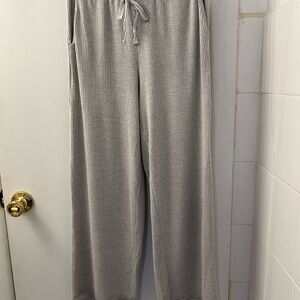 Hem & Thread Gray Ribbed Lounge Pants